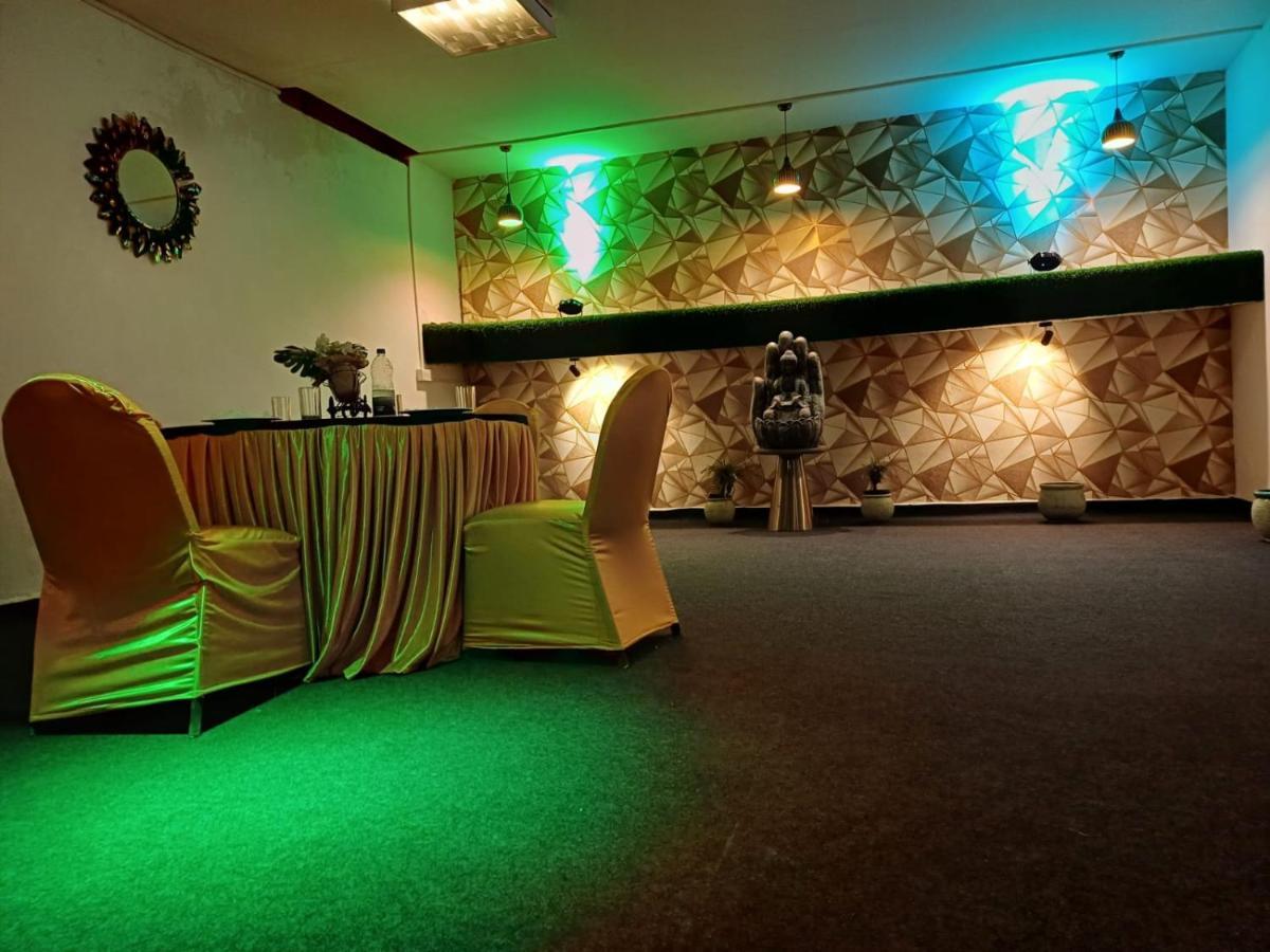 Hotel Elite Sector 45 I Gurgaon Central I Couple Friendly Екстер'єр фото