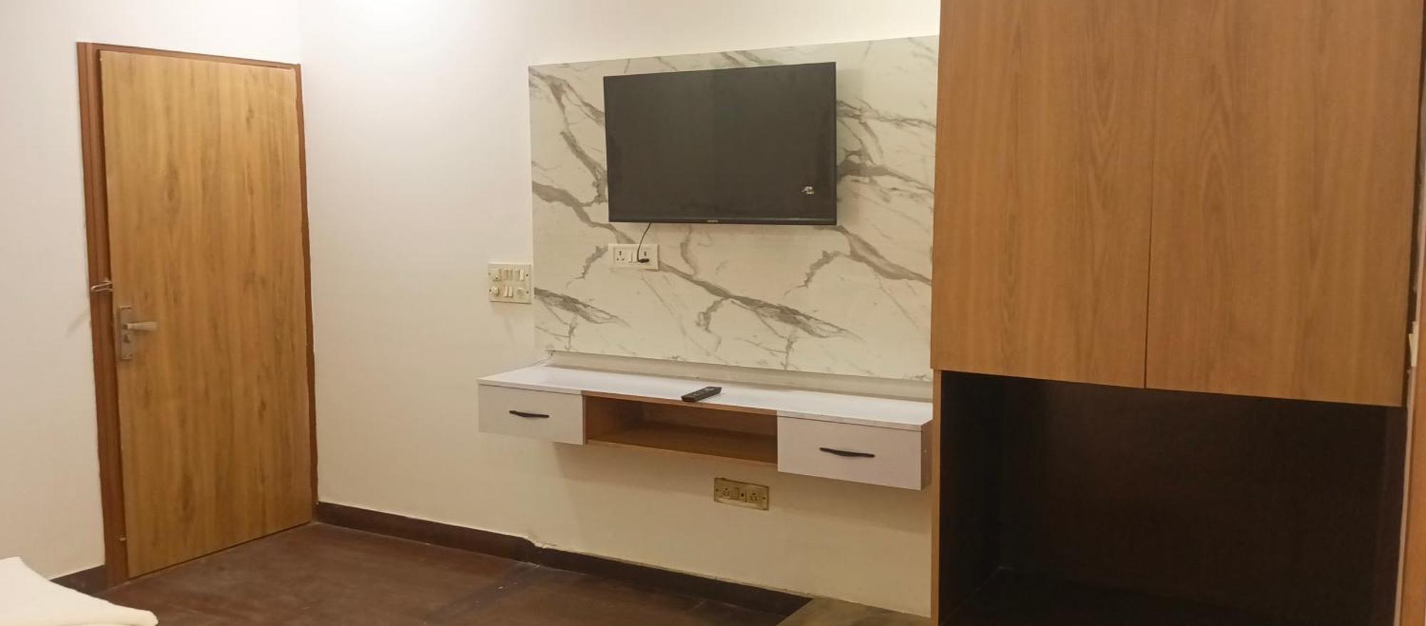 Hotel Elite Sector 45 I Gurgaon Central I Couple Friendly Екстер'єр фото