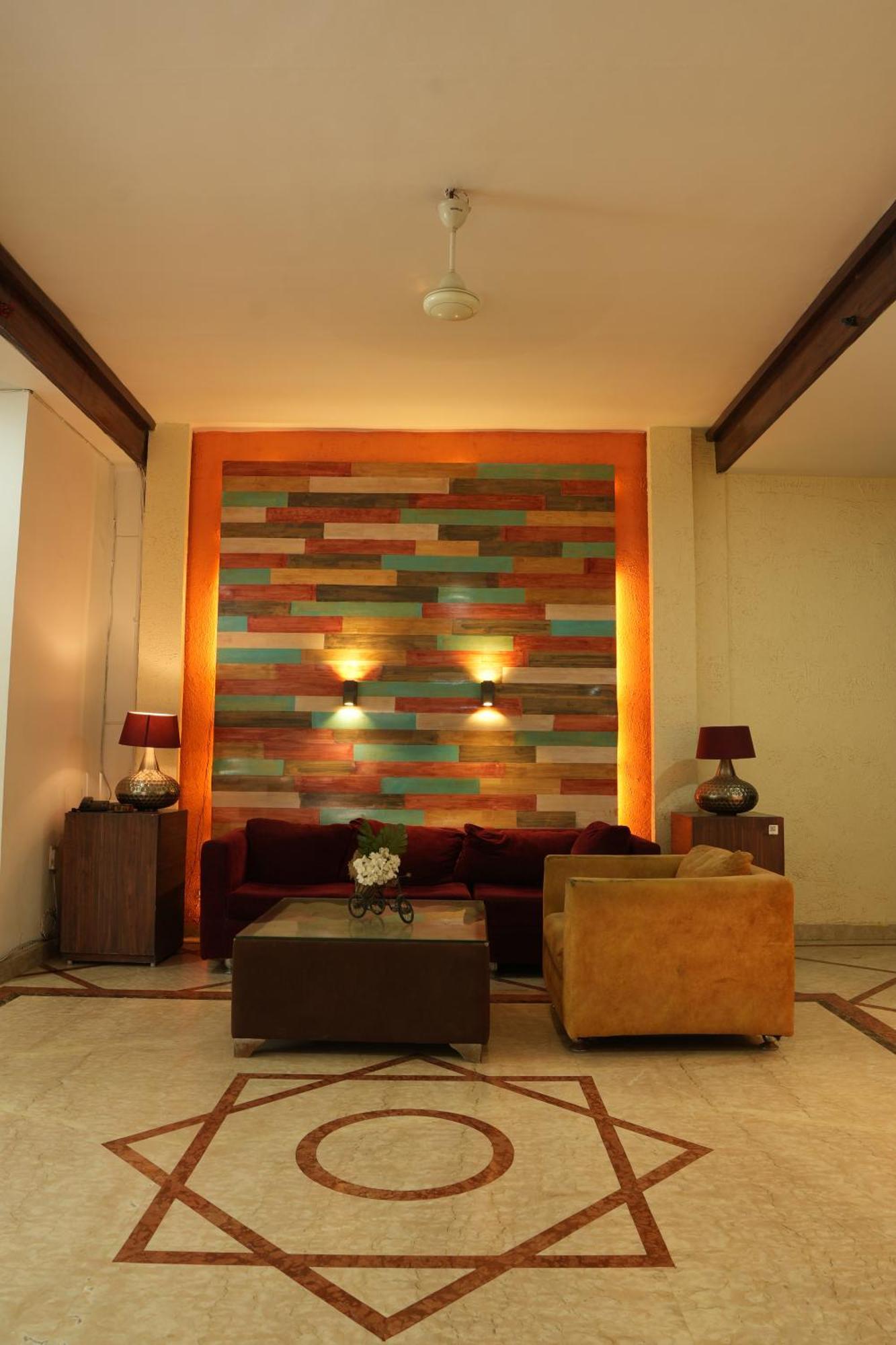 Hotel Elite Sector 45 I Gurgaon Central I Couple Friendly Екстер'єр фото